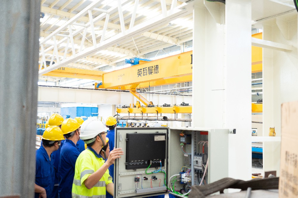 رافعة ذكية أوتوماتيكية بالكامل